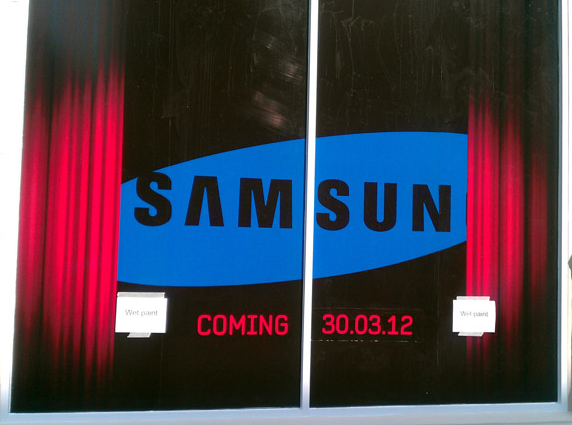 Vad som kunde vara en presentation av Galaxy S III visade sig bara vara en kommande store-in-store för Samsung i UK